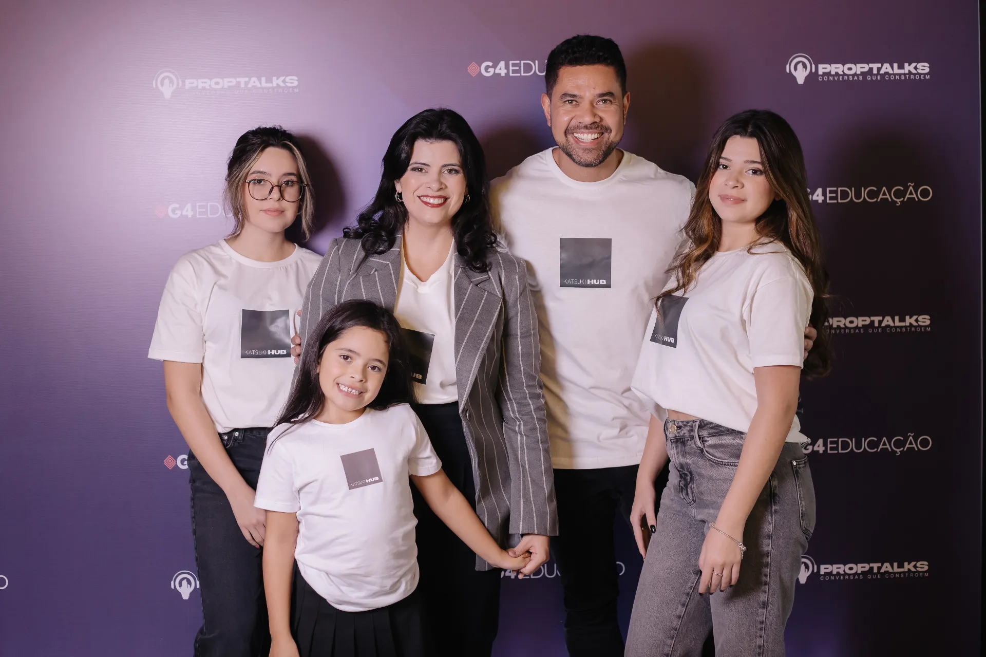 Família Katsuki em evento G4 Educação